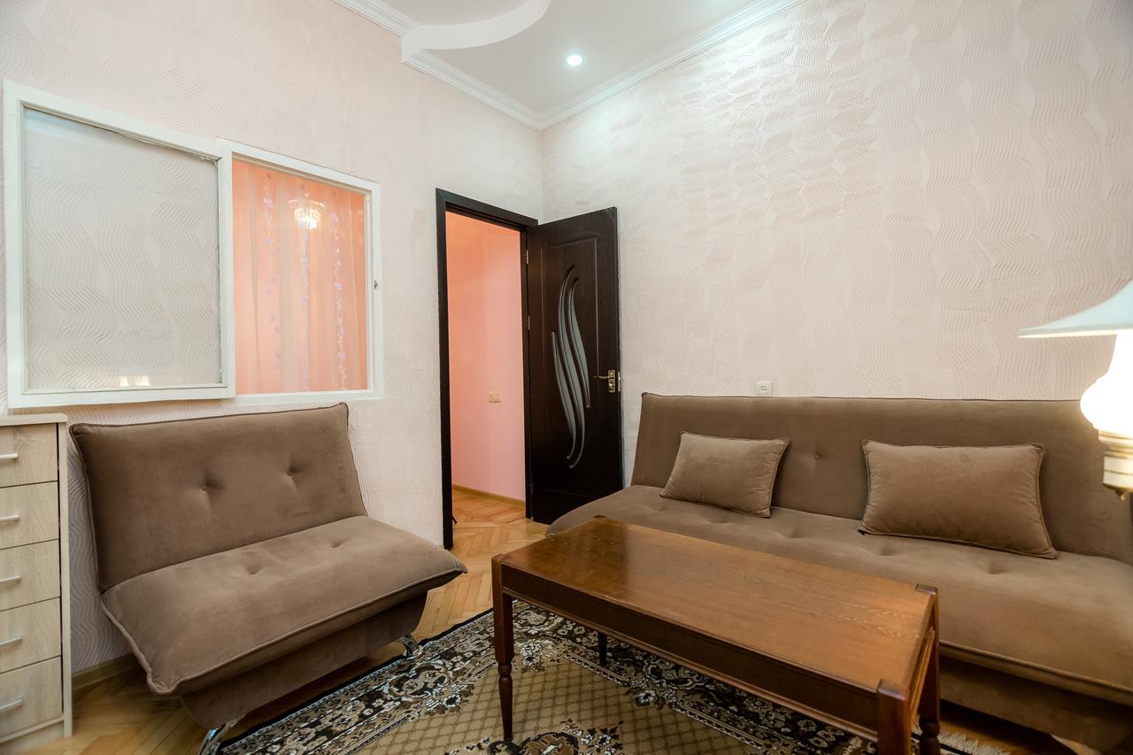 Апартаменты Gabi'S House Тбилиси Экстерьер фото