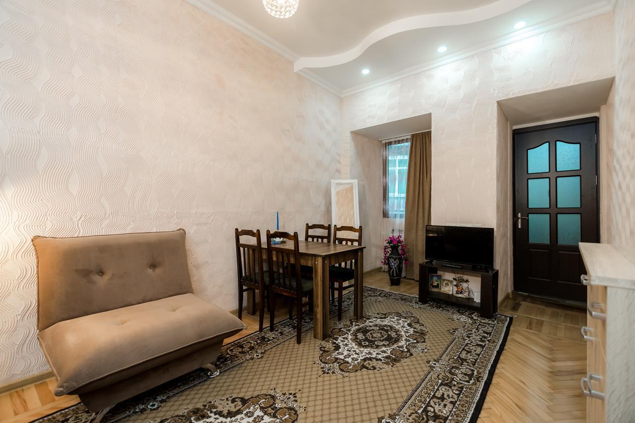 Апартаменты Gabi'S House Тбилиси Экстерьер фото