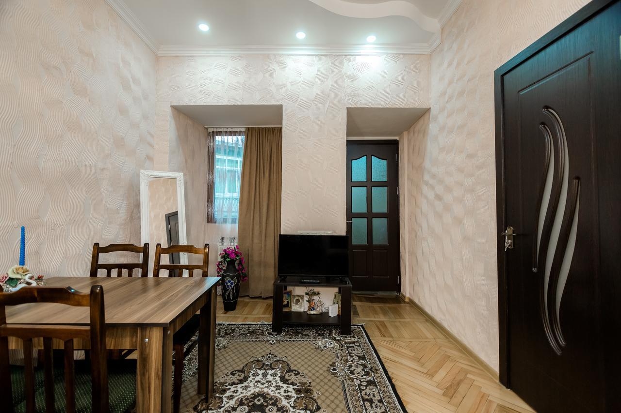 Апартаменты Gabi'S House Тбилиси Экстерьер фото